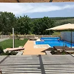 Kameni Dvori