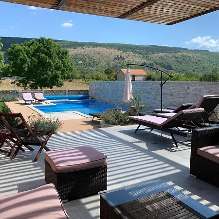Villa Kameni Dvori Donji Proložac