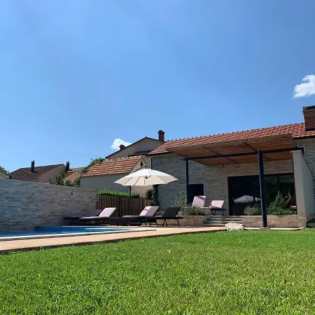 Kameni Dvori * Donji Proložac