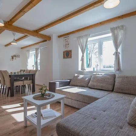Villa Kameni Dvori Donji Prolozac