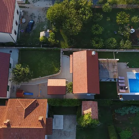 Villa Kameni Dvori *